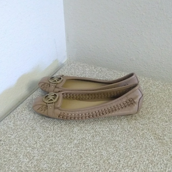 michael kors tan shoes